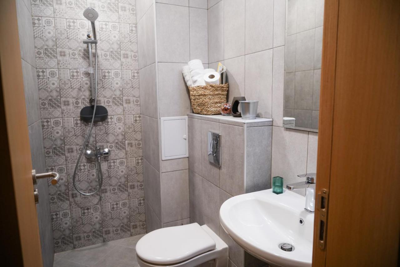 So Close Kapana - 2 Rooms Central Apartments بلوفديف المظهر الخارجي الصورة