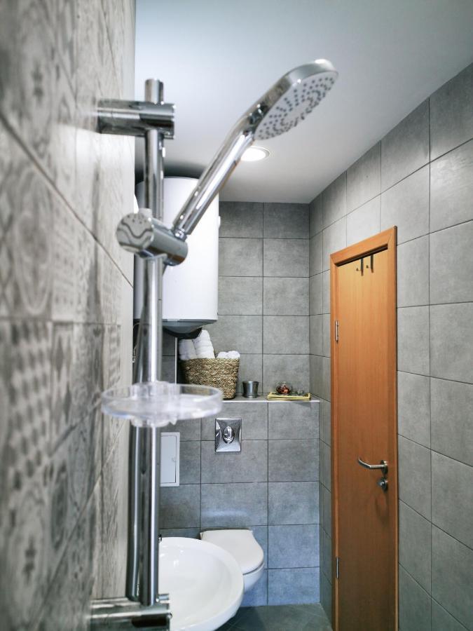So Close Kapana - 2 Rooms Central Apartments بلوفديف المظهر الخارجي الصورة